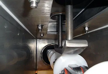 Bend section of tubular chain conveyor