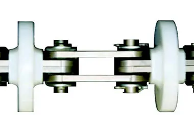 Chain and disc assembly for tube drag conveyor