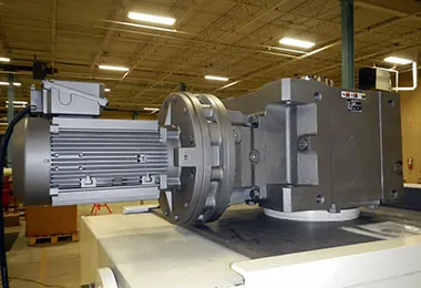 Drive unit for tube chain conveyor